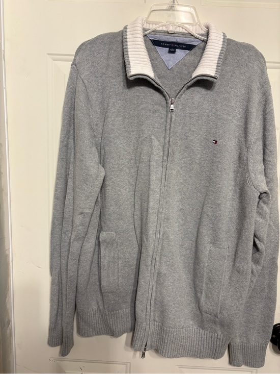 Tommy Hilfiger Other - Tommy Hilfiger Men’s Light Gray Full-Zip Sweater with Cream Ribbed Collar